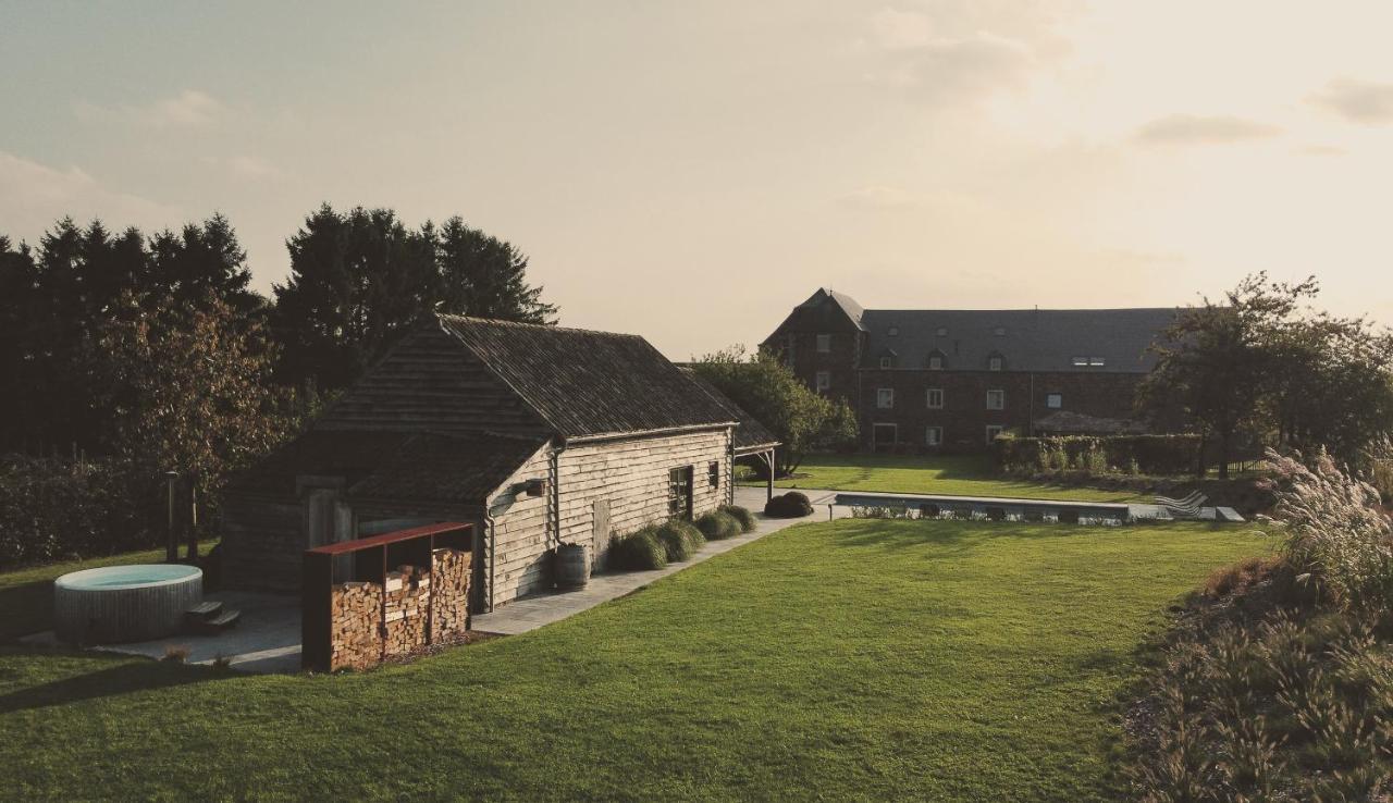 ホテル Domaine Sur Les Sarts Ohey エクステリア 写真