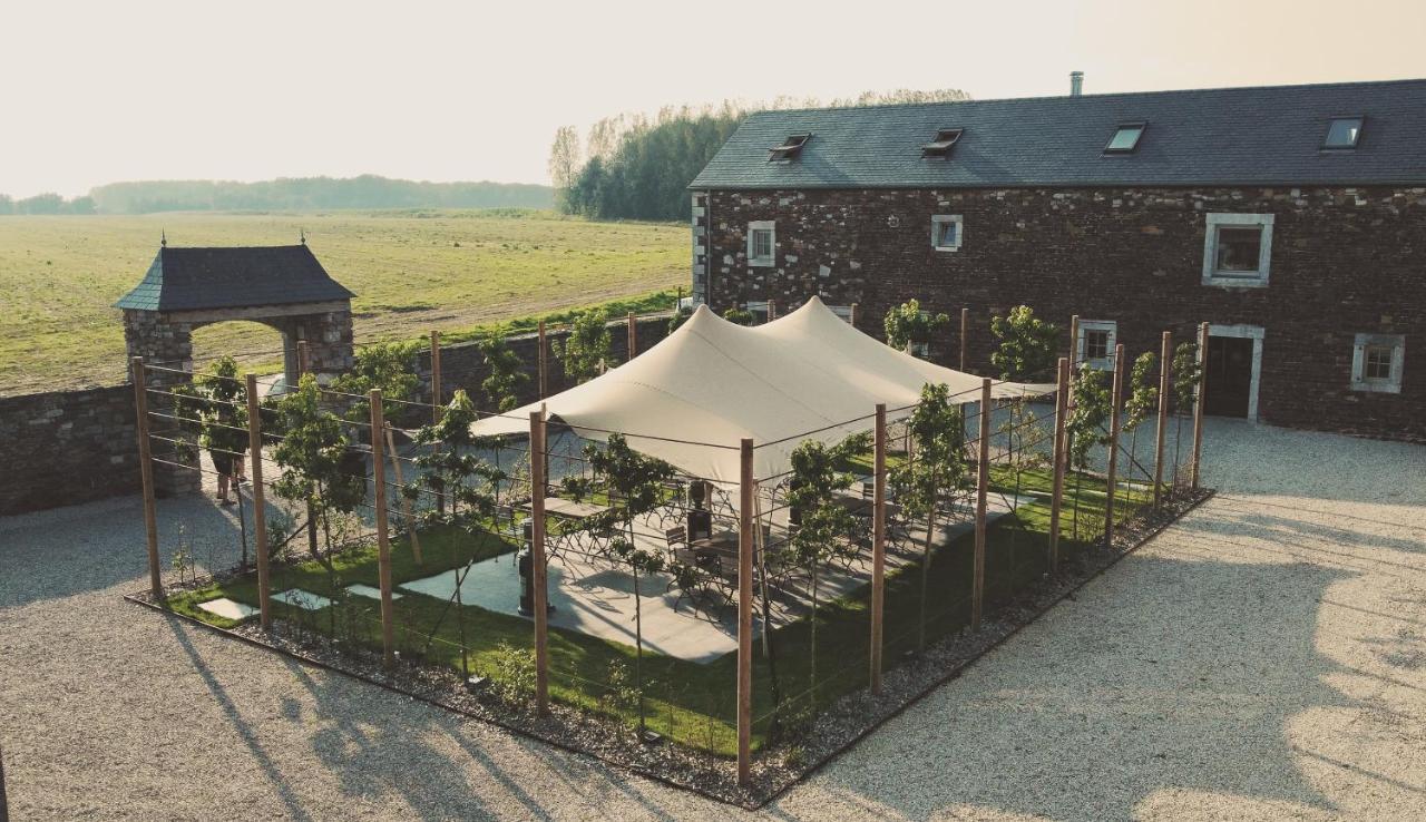 ホテル Domaine Sur Les Sarts Ohey エクステリア 写真
