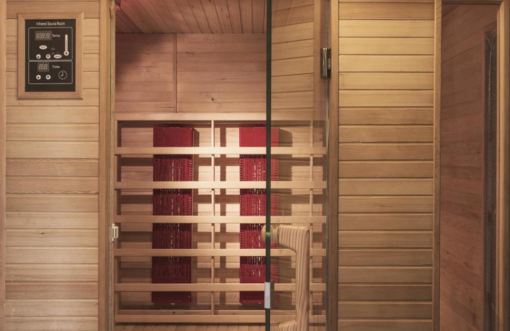 ホテル Domaine Sur Les Sarts Ohey エクステリア 写真